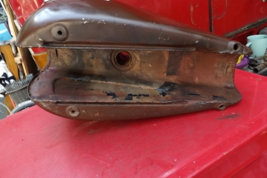 Triumph T140 early export tank