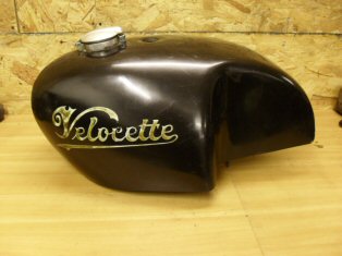 Bsa Gold star racing tank