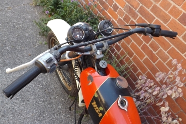 BSA Fleetstar 1971 in trial trim