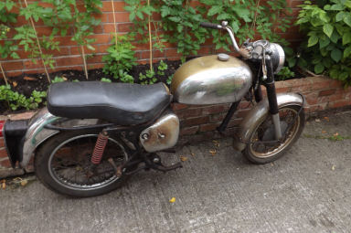 Royal Enfield Meteor Minor sports rolling chassis