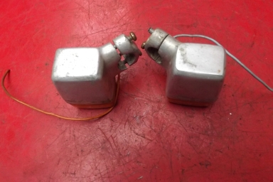 Honda CA 95 Benley handlebar mounted indicators
