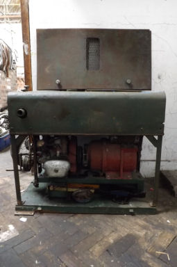 Douglas T3 generator set