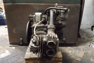 Douglas industrial power truck engine