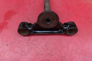 Triumph pre unit Unit Bottom Fork Yoke H1284