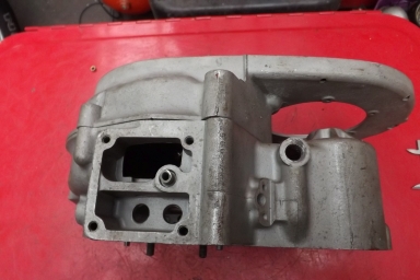 BSA C15G crankcases 1967