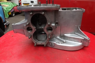 Triumph Bonniville unit crankcases 1968