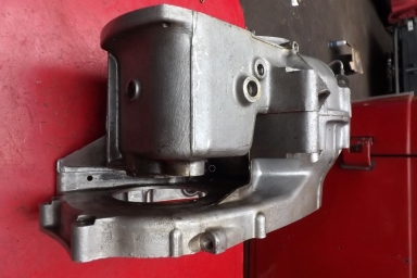 Triumph Bonniville unit crankcases 1968