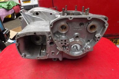 Triumph TR7RV crankcases 1978