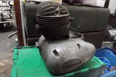 James Commodore engine 250cc
