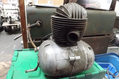 James Commodore engine 250cc