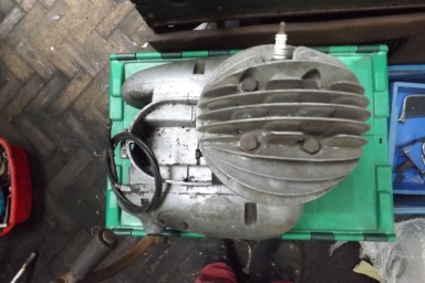 James Commodore engine 250cc