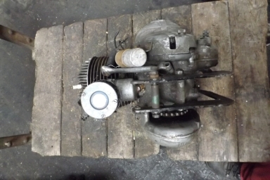 Villiers 9E Bond microcar dyna start engine