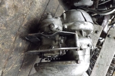 Villiers 9E Bond microcar dyna start engine