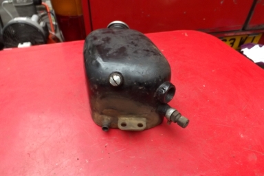 Norton plunger ES2 oil tank