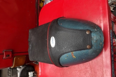 Norton Cafe racer seat wideline Figlass