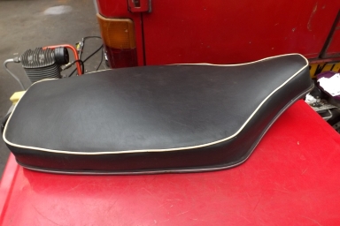 Triumph Pre unit seat