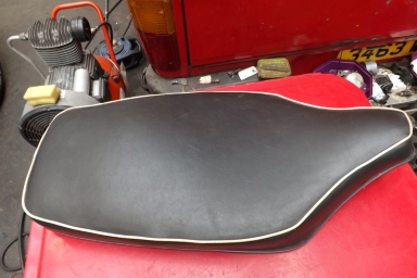 Triumph Pre unit seat