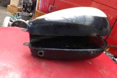 BSA Bantam Super petrol tank