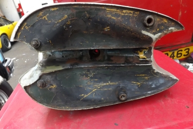 BSA WD B40 petrol tank