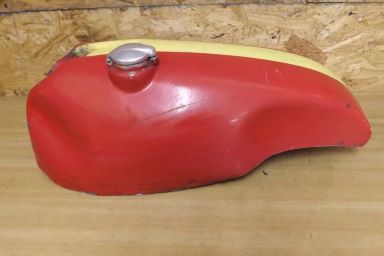 Norton featherbed short circuit racing petrol tank