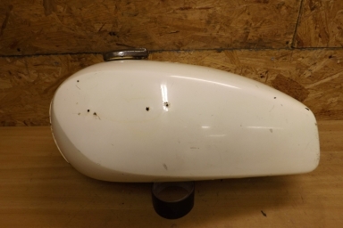 Triumph T140 1982 petrol tank