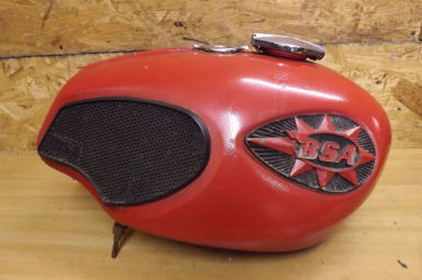 BSA B25 Starfire steel petrol tank