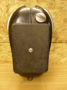 Triumph Tr6p petrol tank