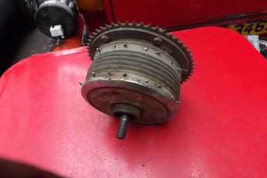 BSA B40 trials rear hub