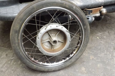 Benelli 125 racer front wheel 1970's