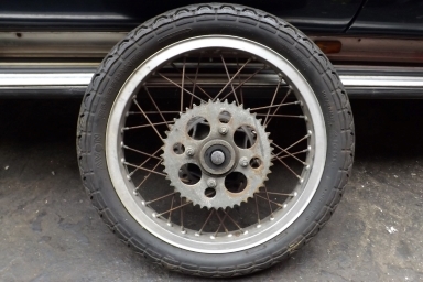 Honda RS 250 rear wheel with DID alloy rim