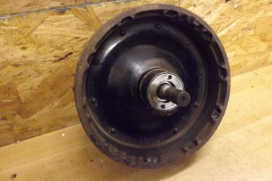 Triumph pre unit bonniville front hub