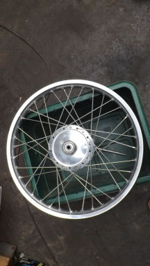 Yamaha DT front wheel