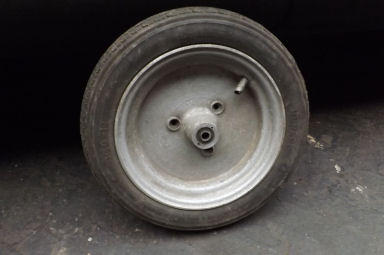 Zundapp Bella scooter wheel